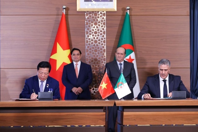 Vietnam, Algeria Sign Seven Cooperation Deals
