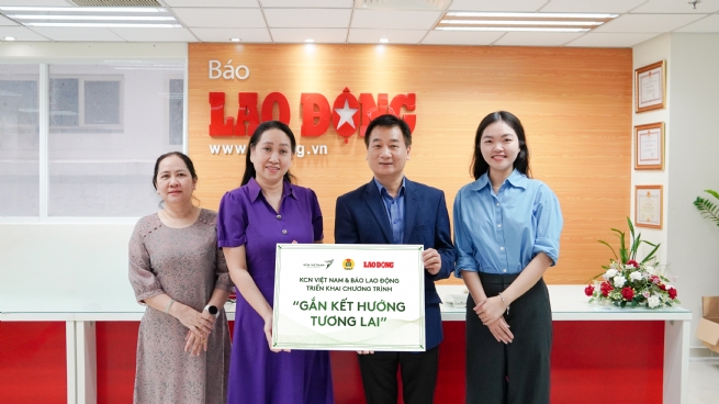 KCN Vietnam Group and Lao Dong Newspaper Launched the Community Support Initiative “KCN Vietnam - Connect for Good”