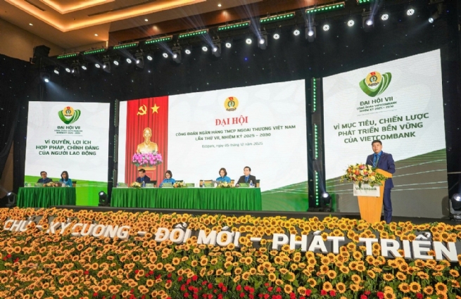 Vietcombank Holds 7th Trade Union Congress for the 2025–2030 Term