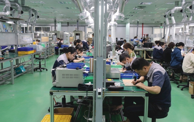 Advancing Smart, Green, and Sustainable Industrial Parks