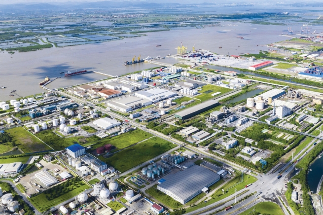 Ready to Accompany Vietnam’s Carbon Neutrality Commitment by 2050