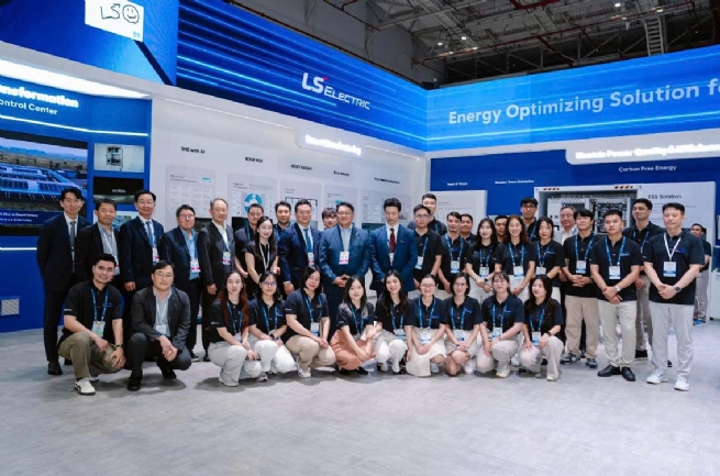 LS ELECTRIC Showcases Future Energy Solutions at ELECS Vietnam 2025