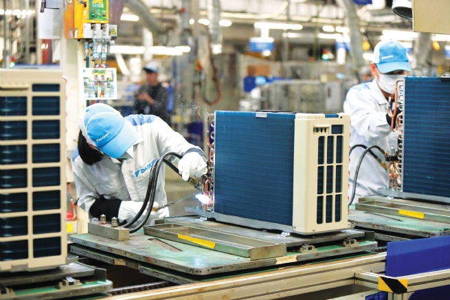 Japanese Enterprises in Vietnam: Challenges in Human Resources and Administrative Procedures