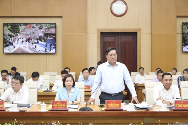 Clearing Land Bottlenecks for Key Power Projects