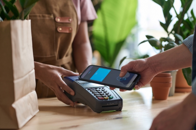 Vietnam’s Small Businesses Top Asia ‑ Pacific Growth Rankings as Technology Drives Confidence