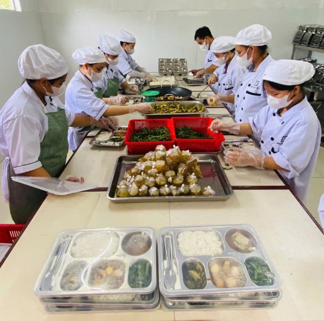 Bep Nha Viet: Committed to Caring for Workers’ Health