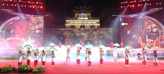 Hanoi Receives International Recognition for Son Dong and Chuyen My Craft Villages